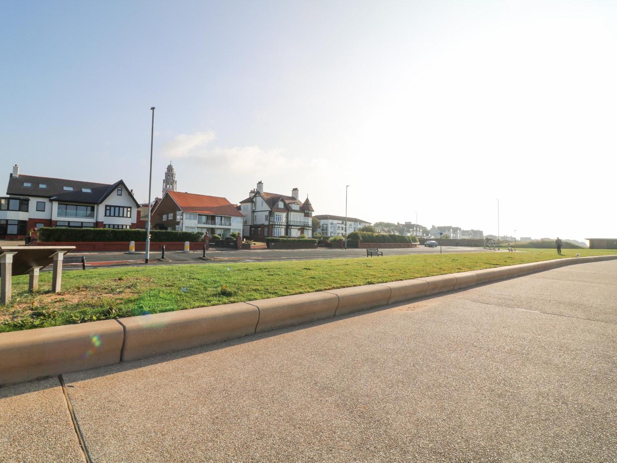 6D Clifton Drive Villa Lytham St Annes Exterior foto